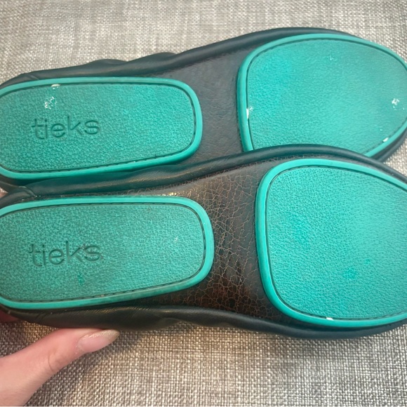 Tieks Women's Black Leather Flats - Picture 3 of 8